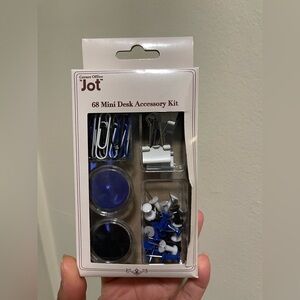 Mini desk accessories kit